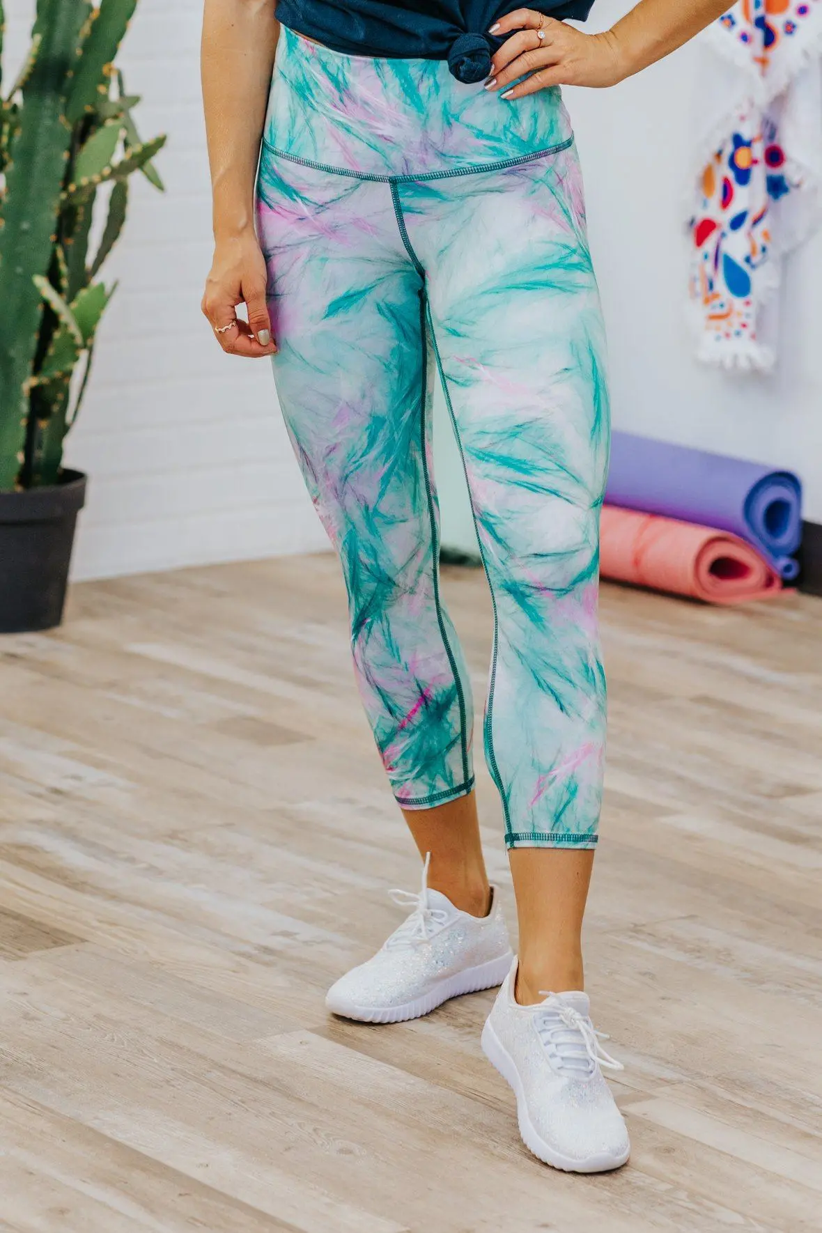 Can't Make Me Stay Tie Dye Print Leggings In Mint 1