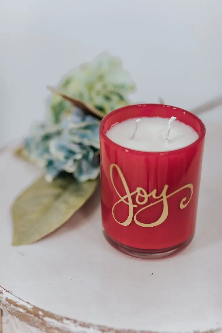 Farm House Christmas -Joy Double Wick Candle 1