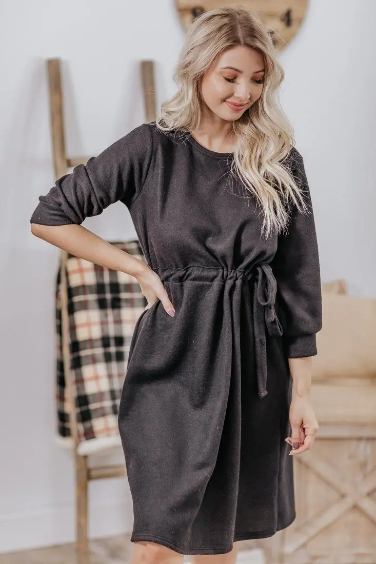 Crossing The Threshold Tie Wasit 3/4 Sleeve Dress In Black 1