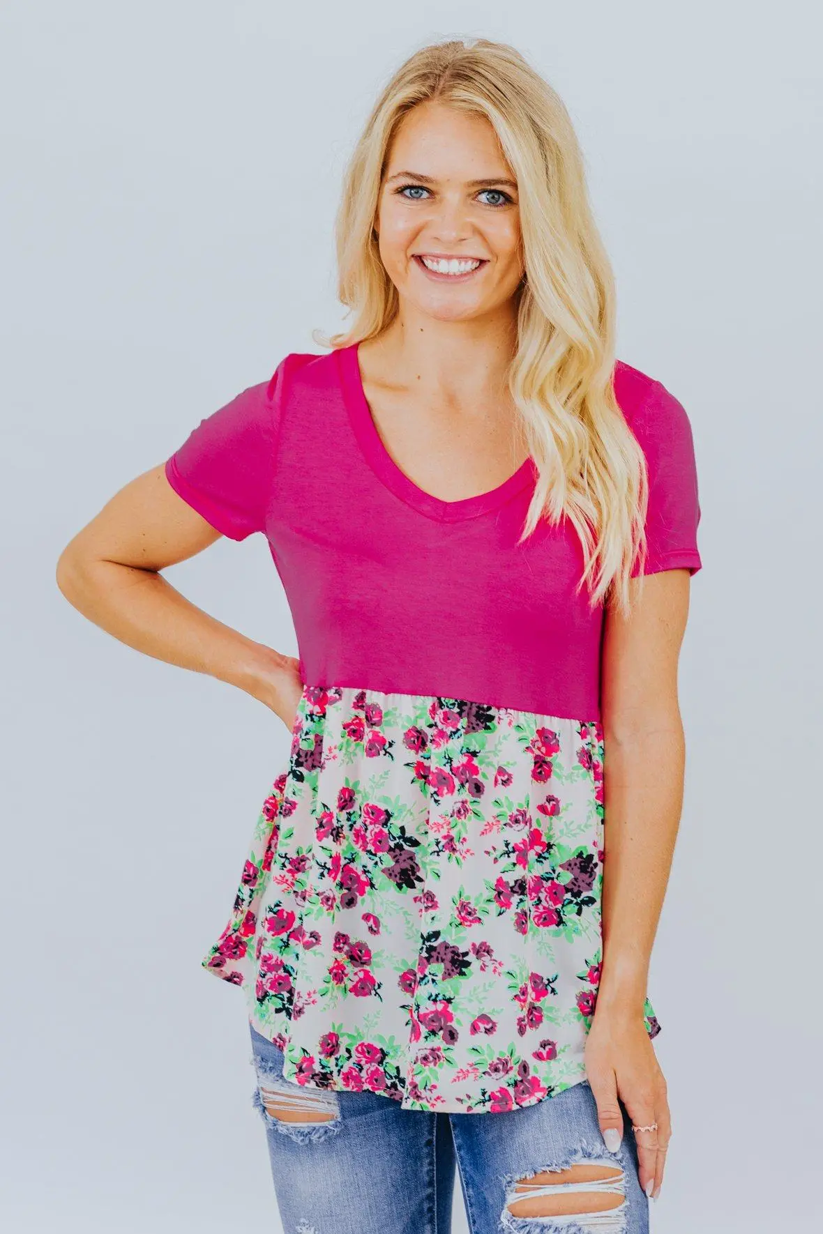 Don't Know How To Act Floral Top In Fuchsia 1