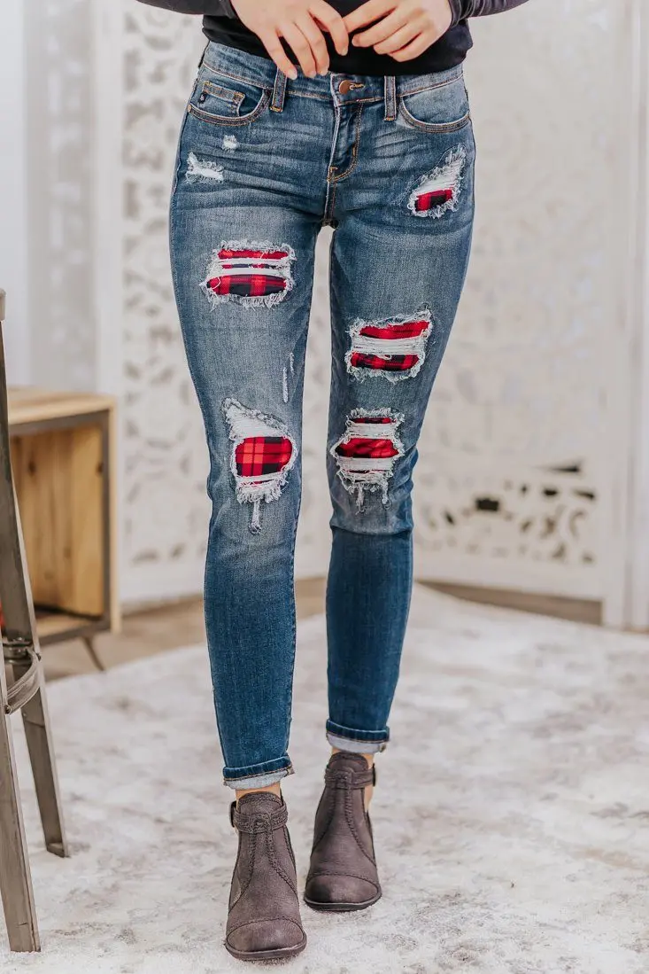 Judy Blue Buffalo Plaid Patch Skinny Jean 1