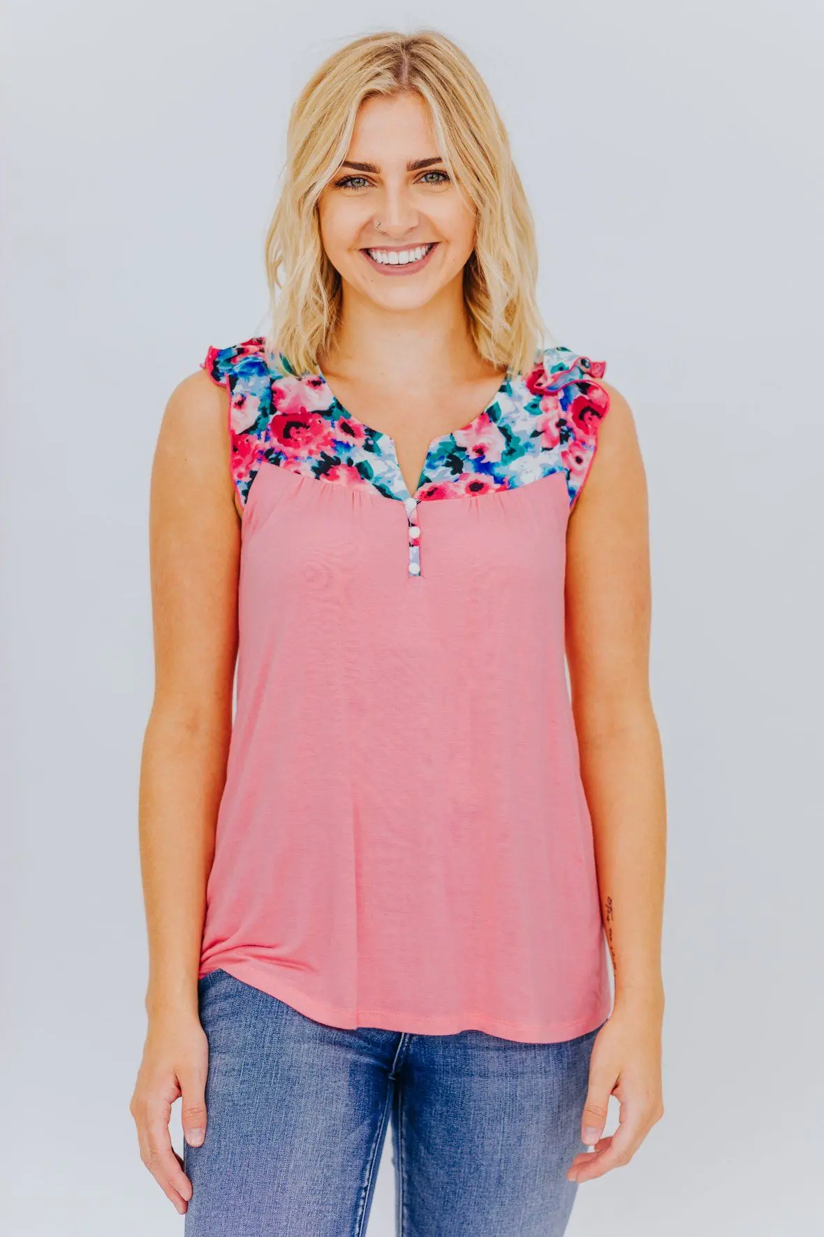 Feeling Girly Top In Coral 1