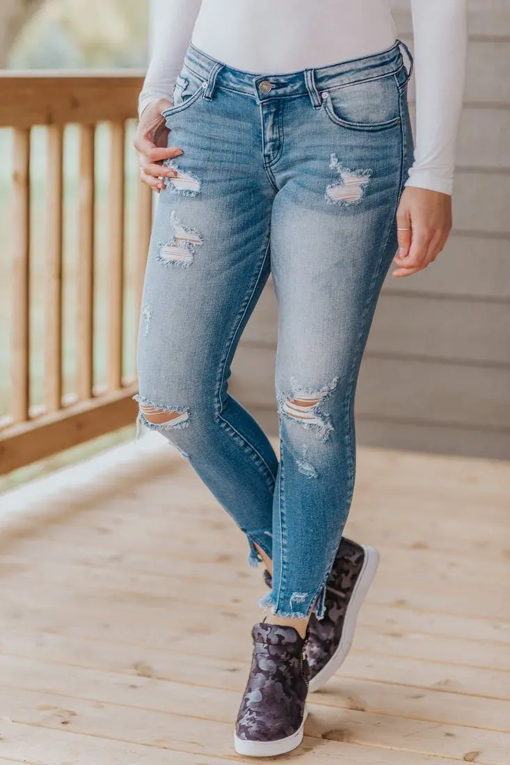 Weston Kan Can Medium Wash Low Rise Ankle Jeans 1