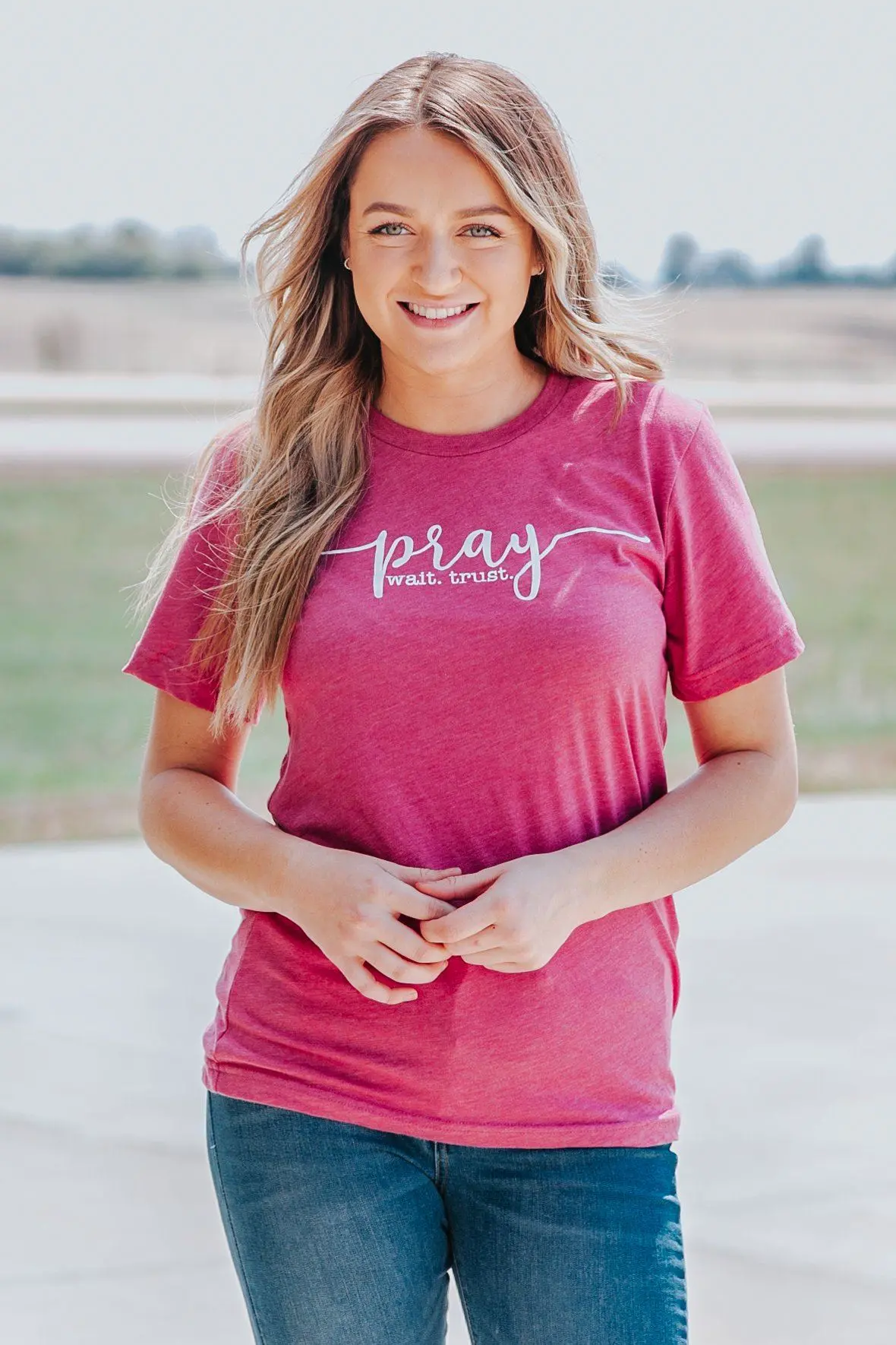 "Pray Wait.Trust." Graphic Short Sleeve Top In Berry 1