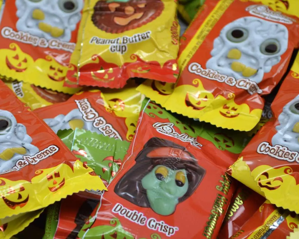 Palmer Trick Or Treat Mix 44 Ounce Bag 1